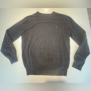 Dark grey long sleeve crewneck